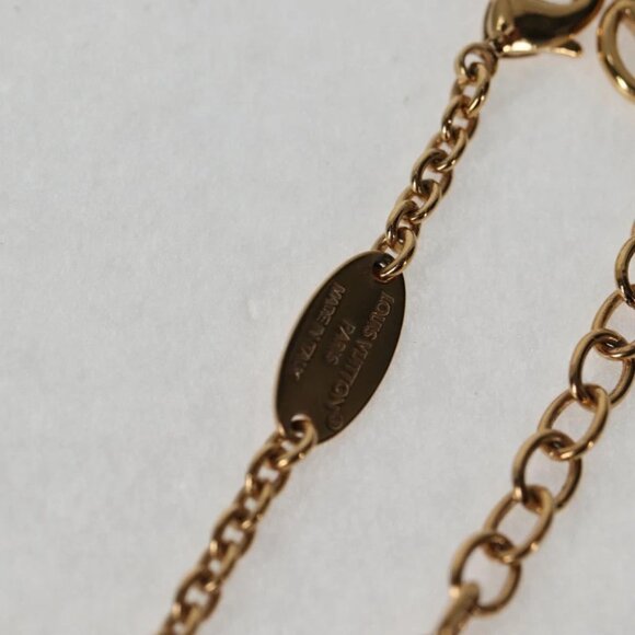 LOUIS VUITTON LVxTM 2 Necklace Super Flat metal Gold Tone LV Auth - Picture 13 of 14